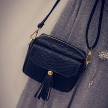 Crossbody Bags Handbags Women Famous s PU Leather Mini Tassel Messenger Bolsos Femenina CF