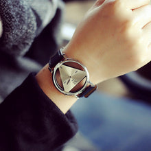 Lover's Watch 2PCS Unique Hollowedout Triangular Dial Black Watches Clock Relogio Masculino CF