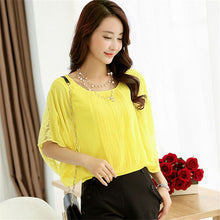 Hot  New 4XL Women 3/4 Blouse O-neck Batwing Sleeve Tee Shirt Casual Lace Blouses Fashion Plus Size Blusas 70632 SM6