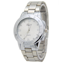 DGJUD Lady Quartz Gold Watches Women Silver Wristwatch Luxury Rhinestone Crystal Quartz Relogio Feminino CF