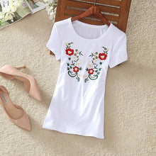 Fashion  New Summer Short Sleeve T-shirts Chinese Style Flowers Embroidery T Shirts Plus Size Female Casual Women Tops 72608 SM6