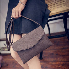 Flama Women Messenger Bags Vintage PU Leather Envelope Handbag Saddle Shoulder Bag Bolsos Femenina CF