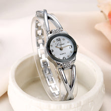 LVPAI Watches Women Luxury Gold Wristwatch Quartz Watch Electronics Women Dress Watches Bracelet Reloj CF