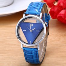 Luxury Rhinestone Bracelet Women Watch Triangle Unique Style Quartz Watch Women Relogio Feminino Montre Reloj Mujer CF