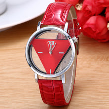 Luxury Rhinestone Bracelet Women Watch Triangle Unique Style Quartz Watch Women Relogio Feminino Montre Reloj Mujer CF