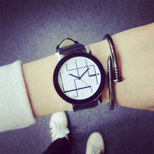 Malloom Lovers Watches Men Women Top Luxury Clock PU Leather Band Quartz Analog Wrist Watch Relogio CF