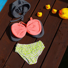 Baby Girls Swimwear Kids Girls Two Pieces Swimsuit Girls Pink Bow Biquini Infantil Swimwear Bathing Beachwear CH03 CF